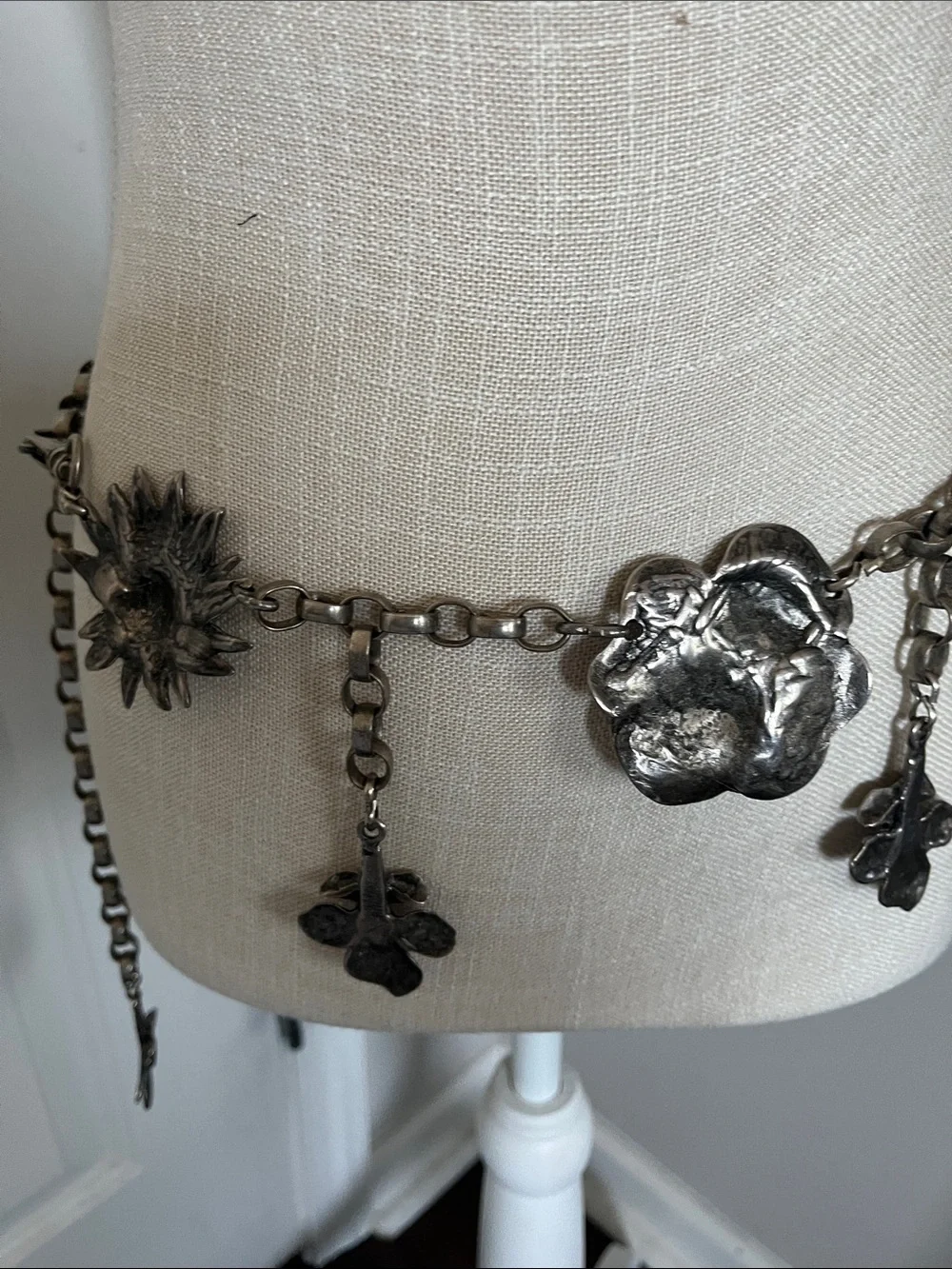 Vintage Silver Floral Charm Chain Belt - Women Accessories